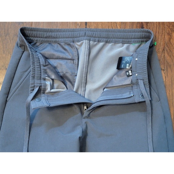 NWOT Uniqlo Women's Gray Drawstring Pants/Joggers Size Small 27"x30" - Picture 2 of 4